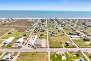 964 S Selwyn Rd, Crystal Beach, TX 77650 - Photo 45