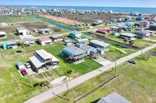 964 S Selwyn Rd, Crystal Beach, TX 77650 - Photo 43