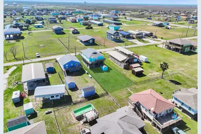 964 S Selwyn Road, Crystal Beach, TX 77650 - Photo 49