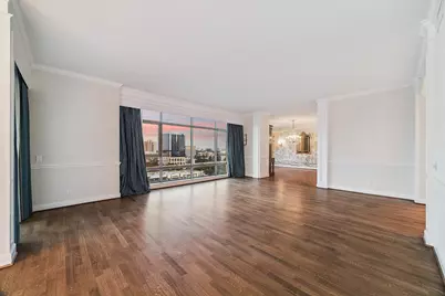 1100 Uptown Park Boulevard #102, Houston, TX 77056 - Photo 7