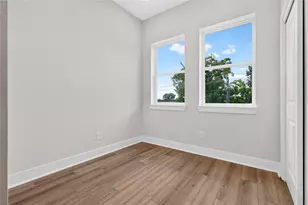 4822 Creekmont Dr, Houston, TX 77091 - Photo 15