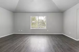 14211 Brunswick Point Ln, Houston, TX 77047 - Photo 9