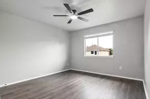 14211 Brunswick Point Ln, Houston, TX 77047 - Photo 13