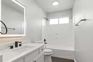 14211 Brunswick Point Ln, Houston, TX 77047 - Photo 11