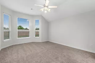 10807 Youngquist Dr, Mont Belvieu, TX 77535 - Photo 9