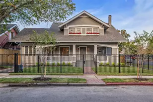 2602 Whitney St, Houston, TX 77006 - Photo 3