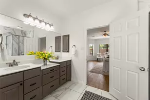 4534 Montcliff Bend Ln, Sugar Land, TX 77479 - Photo 23