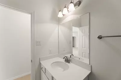 4534 Montcliff Bend Lane, Sugar Land, TX 77479 - Photo 37
