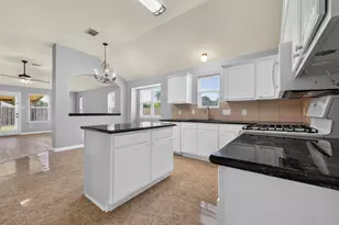 6407 Granite Springs Ln, Richmond, TX 77469 - Photo 11