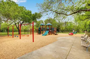 7933 Woodway Dr, Houston, TX 77063 - Photo 9