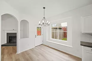 8907 Aberdeen Park Dr, Houston, TX 77095 - Photo 11