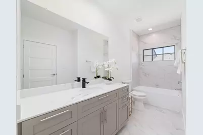 11905 N Hoa Sen Circle, Houston, TX 77072 - Photo 21