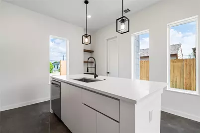 8205 Parnell Street #A, Houston, TX 77051 - Photo 9