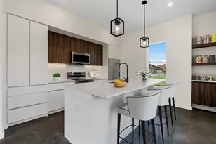 8205 Parnell St, Houston, TX 77051 - Photo 7