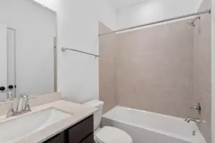 10915 Middle Rdg Dr, Missouri City, TX 77459 - Photo 17