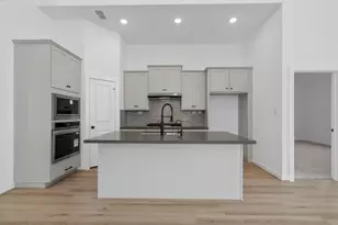 10915 Middle Rdg Dr, Missouri City, TX 77459 - Photo 7