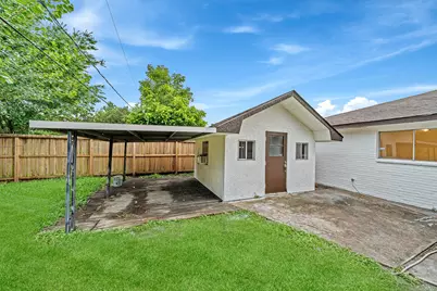 11823 S Willow Circle, Houston, TX 77071 - Photo 31