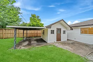 11823 S Willow Cir, Houston, TX 77071 - Photo 31