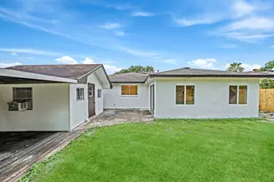 11823 S Willow Cir, Houston, TX 77071 - Photo 29