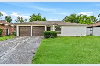 11823 S Willow Circle, Houston, TX 77071 - Photo 3