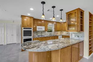 11226 Ivyridge Rd, Houston, TX 77043 - Photo 11