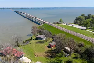 701 Canal Dr, Point Blank, TX 77364 - Photo 47