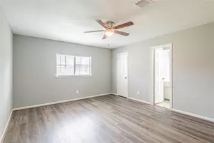 9462 Fuqua St, Houston, TX 77075 - Photo 7