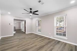 1006 Glouchester Ln, Houston, TX 77073 - Photo 5