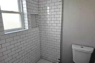 17211 Heritage Bay Dr, Webster, TX 77598 - Photo 23