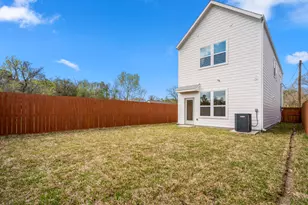 8210 Venus St, Houston, TX 77088 - Photo 15