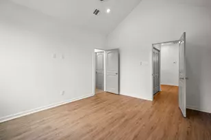 8210 Venus St, Houston, TX 77088 - Photo 19