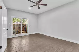 8100 Cambridge St, Houston, TX 77054 - Photo 19
