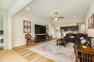 2329 Vineyard Terrace Ln, League City, TX 77573 - Photo 13