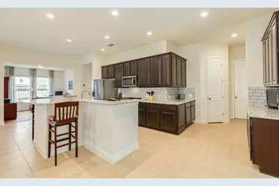 2329 Vineyard Terrace Lane, League City, TX 77573 - Photo 11