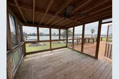 1219 Pilot Lane, Galveston, TX 77554 - Photo 17