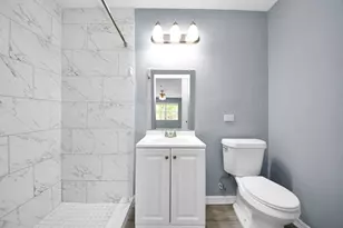 2102 Dewberry Ln, Pasadena, TX 77502 - Photo 5