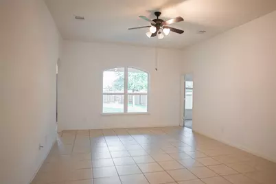 7635 Daisy Port Lane, Conroe, TX 77304 - Photo 3
