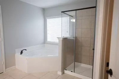 7635 Daisy Port Lane, Conroe, TX 77304 - Photo 11