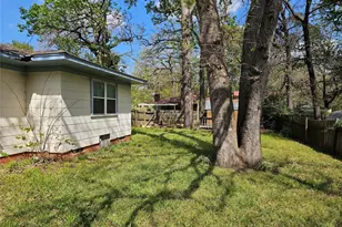 216 Westwood Rd, Palestine, TX 75803 - Photo 17