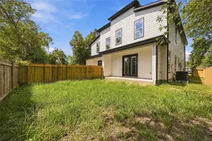 5218 Higgins St, Houston, TX 77033 - Photo 25