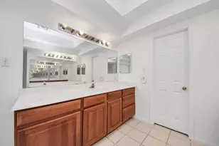 1608 Keystone Dr, Friendswood, TX 77546 - Photo 29