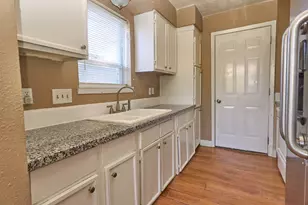 15829 Ridgeroe Ln, Houston, TX 77053 - Photo 7