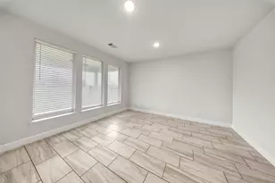 710 Turner Cove Ct, La Porte, TX 77571 - Photo 15