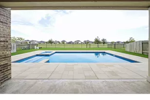 710 Turner Cove Ct, La Porte, TX 77571 - Photo 33