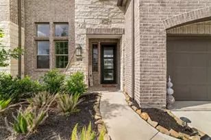 18114 Harbor Trail Ln, Conroe, TX 77302 - Photo 3