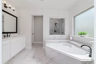 18114 Harbor Trail Lane, Conroe, TX 77302 - Photo 17