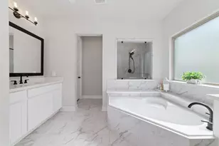 18114 Harbor Trail Ln, Conroe, TX 77302 - Photo 17