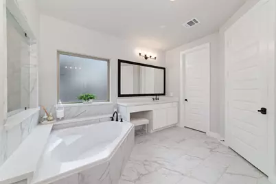 18114 Harbor Trail Lane, Conroe, TX 77302 - Photo 19