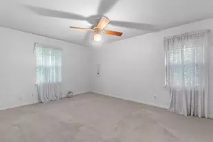 4910 Yarwell Dr, Houston, TX 77096 - Photo 11