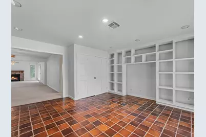4910 Yarwell Drive, Houston, TX 77096 - Photo 3
